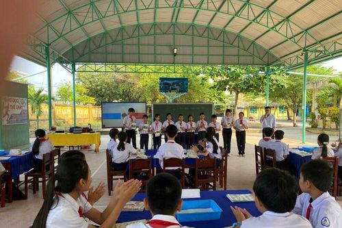 Thí điểm lồng ghép giáo dục bảo tồn đại dương vào chương trình học tập