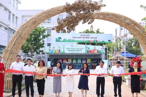 Bước tiến mới trong phân loại rác tại nguồn và tái chế bền vững tại Thành phố Hồ Chí Minh