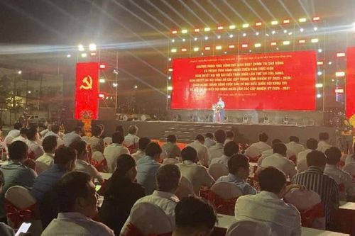 Vĩnh Long phát động thi đua nhanh chóng đưa Nghị quyết vào cuộc sống
