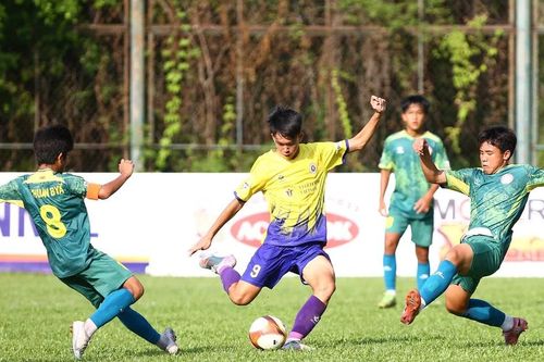 Giải bóng đá U15 quốc gia: Hà Nội I và Thể Công Viettel I thắng đậm
