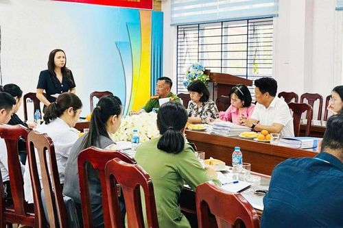 Hà Nội: Phường Đông Ngạc kiểm soát chặt nguồn gốc thực phẩm bếp ăn trường học