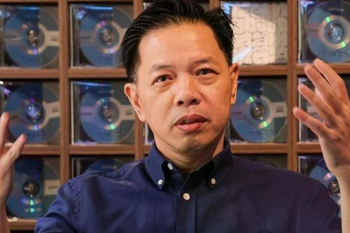 'Đại chiến' tháng 4