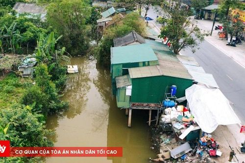 Giải tỏa 44 ki-ốt lấn chiếm kênh 12/9