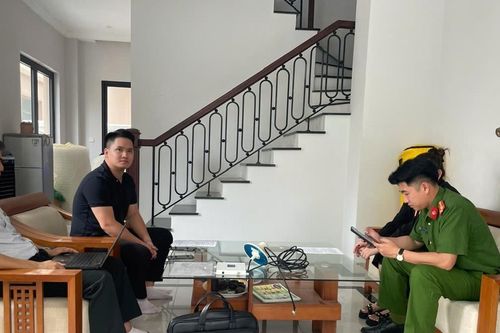 Mua thiết bị kích sóng di động trên Shopee gây nhiễu cho mạng di động