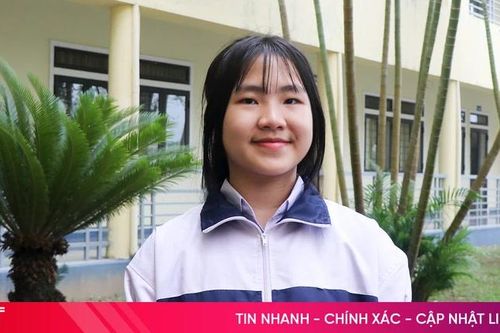 Thủ khoa Tiếng Pháp lớp 10 - thành công đến từ sự kiên trì và cầu tiến