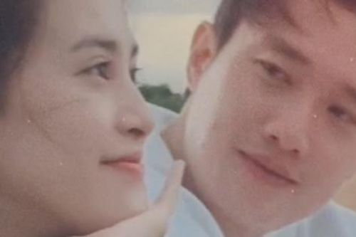 Tiểu Vy - Quốc Trường lộ clip thân mật, dòng trạng thái 'thả thính' khiến cư dân mạng dậy sóng