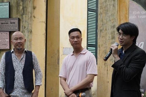 'Hai Ba Bốn…': Khi nhà văn và nhà điêu khắc song hành đếm nhịp sáng tạo
