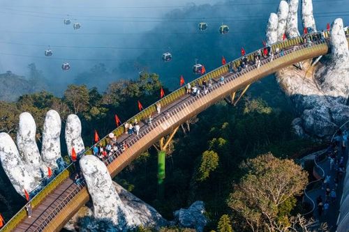 Cáp treo Bà Nà tiếp tục bứt phá lợi nhuận năm 2025