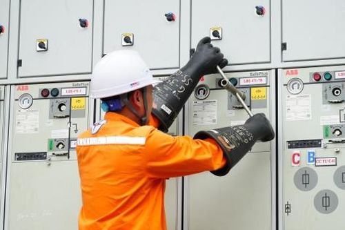 Hà Nội đẩy mạnh các giải pháp sử dụng điện tiết kiệm, hiệu quả