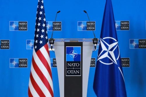 Thượng nghị sĩ Mỹ khẳng định tiếp tục duy trì vai trò trong NATO