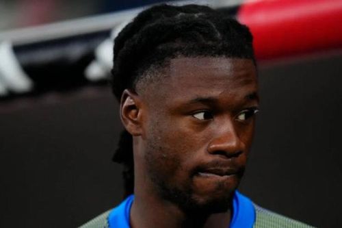 Tại sao Eduardo Camavinga là lời giải hoàn hảo hơn Lewis-Skelly cho bài toán trung tuyến Man Utd?