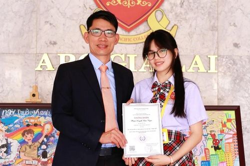 Nữ sinh APC Gia Lai chinh phục học bổng toàn phần: Hành trình bứt phá trong môi trường đào tạo công dân toàn cầu
