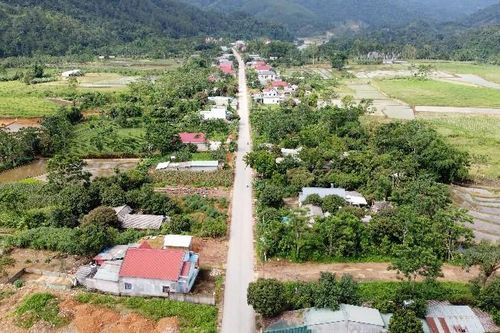 Xã Pắc Ta đưa nghị quyết của Đảng vào cuộc sống