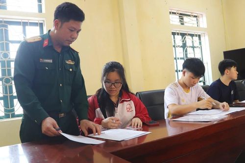 Nâng bước ước mơ quân ngũ