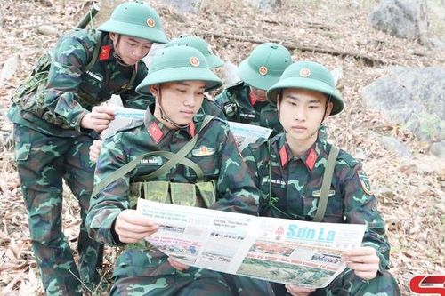 Lan tỏa phong trào đọc sách trong quân đội