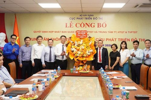 Ra mắt Trung tâm Thông tin và nghiên cứu phát triển đô thị