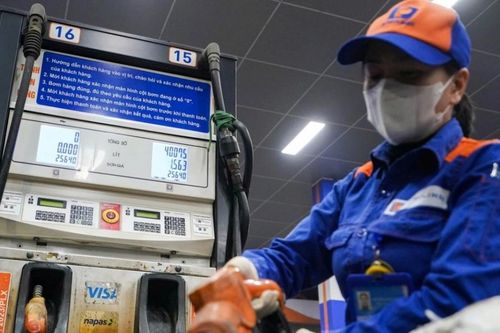 Đề xuất cơ chế quản lý 8.000 tỷ đồng bình ổn giá xăng dầu