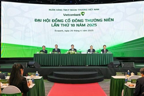 Vietcombank dự kiến tăng vốn hơn 10.600 tỷ đồng, lập ngân hàng con tại VIFC