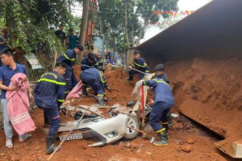 Tạm giam lái xe tải gây tai nạn khiến 2 người phụ nữ tử vong