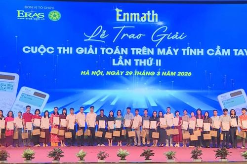Tạo dựng sân chơi toán học thời công nghệ