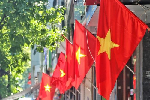 Bộ Nội vụ: Không có chủ trương hoán đổi để nghỉ 9 ngày dịp Giỗ Tổ, 30/4-1/5