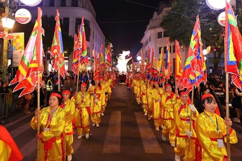 Lễ hội truyền thống - Điểm nhấn Công nghiệp văn hóa Thủ đô