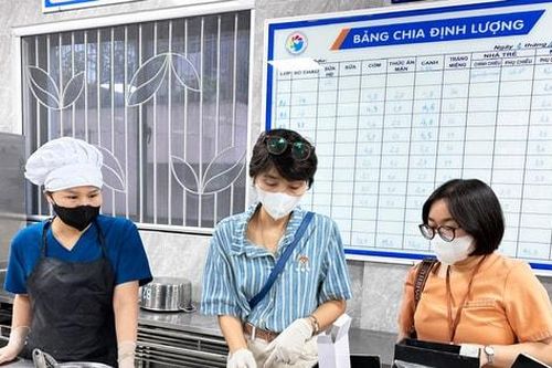 Phường Ô Chợ Dừa: Không để thực phẩm không rõ nguồn gốc vào trường học