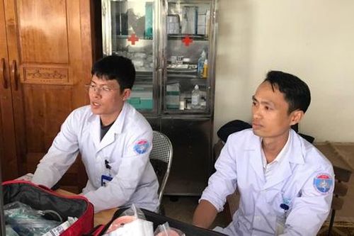Quảng Ninh triển khai tổ y tế thường trực cấp cứu trên vịnh Hạ Long