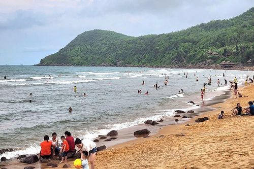 Đánh thức du lịch biển Nghi Sơn - Tĩnh Gia