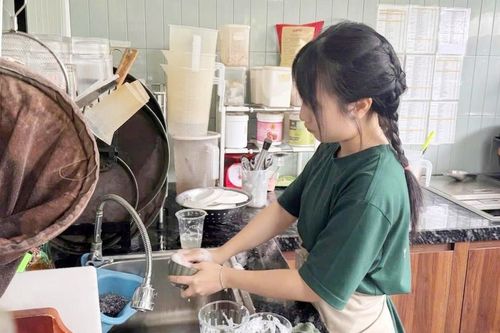Vui buồn sinh viên làm thêm
