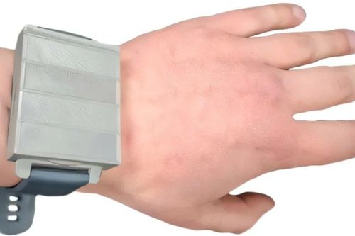 Thiết bị đeo phát hiện vi nhựa trong cơ thể