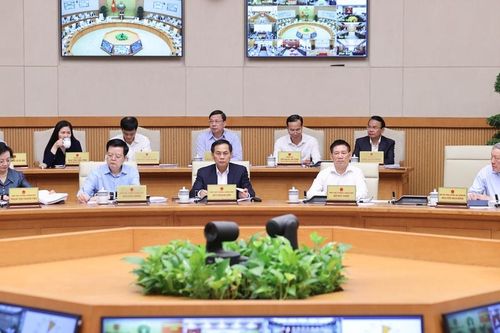 Biến khó khăn, thách thức thành cơ hội tái cơ cấu nền kinh tế, nâng cao năng lực cạnh tranh