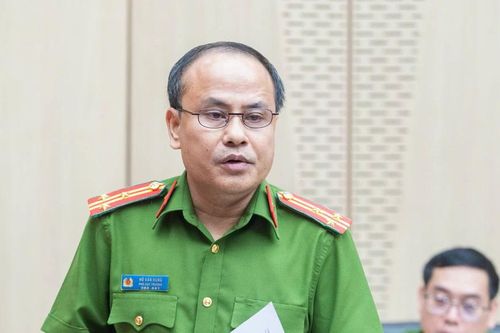 Cơ quan điều tra phối hợp với Bộ GD&ĐT xử lý đơn tố giác Trường Cao đẳng Thời trang London tại Hà Nội