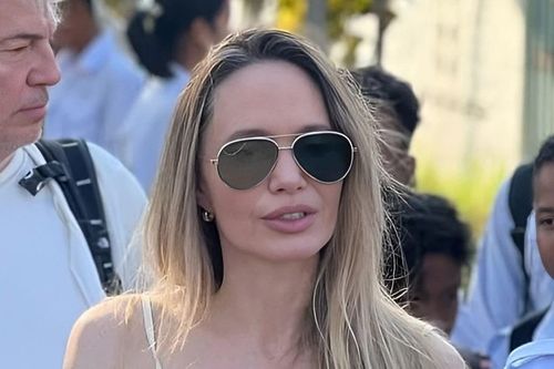 Angelina Jolie ngoại hình khác lạ