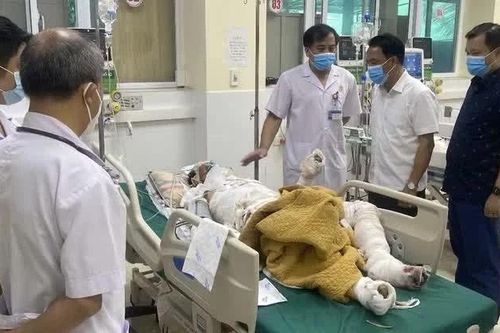 3 người bị bỏng rất nặng khi chữa cháy rừng ở Điện Biên