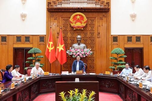 'Bàn làm, không bàn lùi' trong việc hình thành Trung tâm lọc hóa dầu và năng lượng quốc gia tại KKT Dung Quất