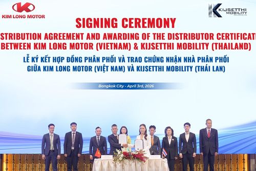 Xe bus Kim Long Motor lấn sân sang thị trường Thái Lan