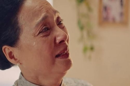 Xem 'Hẹn em ngày nhật thực', tôi mê NSND Lê Khanh quá