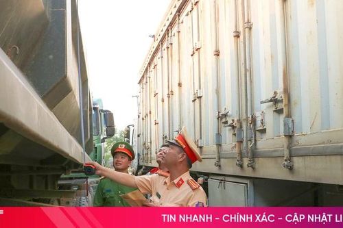 Xe tải tự đổ, sơ mi rơ moóc trên 15 tấn vào đợt 'soi' toàn diện