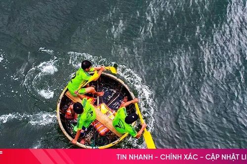 Thuyền thúng - chở nhịp đời trên sóng nước biển ngang