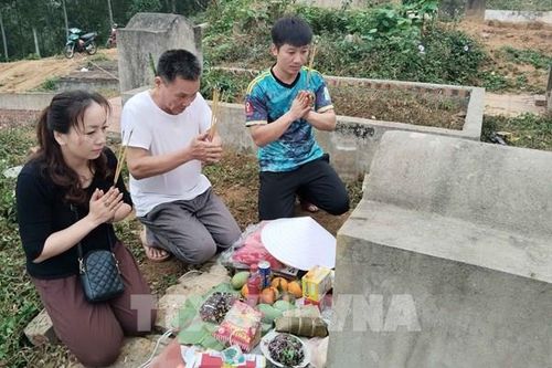 Cúng Thanh minh chay hay mặn? Gợi ý mâm lễ chuẩn phong tục, trọn ý nghĩa