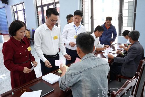 'Cầu nối' nâng cao hiệu quả chính quyền 2 cấp