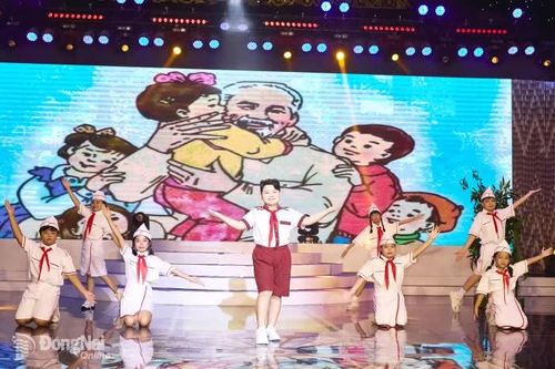 Mùa hoa tháng tư nở từ những ước mơ đẹp