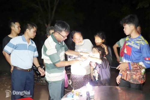Đội K72 kịp thời hỗ trợ người dân Campuchia bị tai nạn giao thông