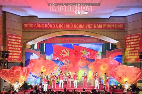 Trung tâm Văn hóa tỉnh đạt 1 giải A, 2 giải B tại Liên hoan Tuyên truyền lưu động toàn quốc