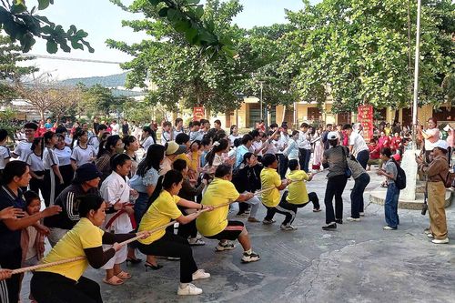 Xã Suối Hiệp khai mạc Đại hội Thể dục thể thao lần thứ I