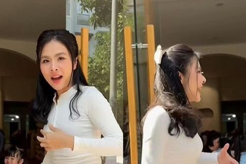 Diễn viên Vân Trang đưa cặp sinh đôi về thăm nhà ngoại tại TP.HCM sau 4 năm