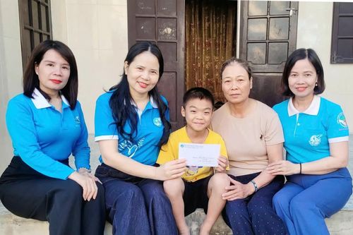 Lan tỏa yêu thương