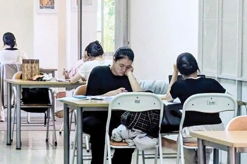 Không gian thư viện níu chân người trẻ
