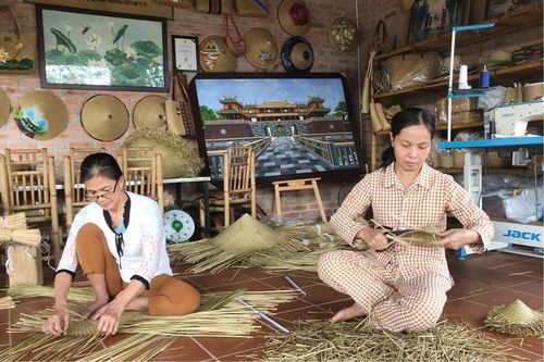 Phát triển công nghiệp trong mô hình đô thị di sản